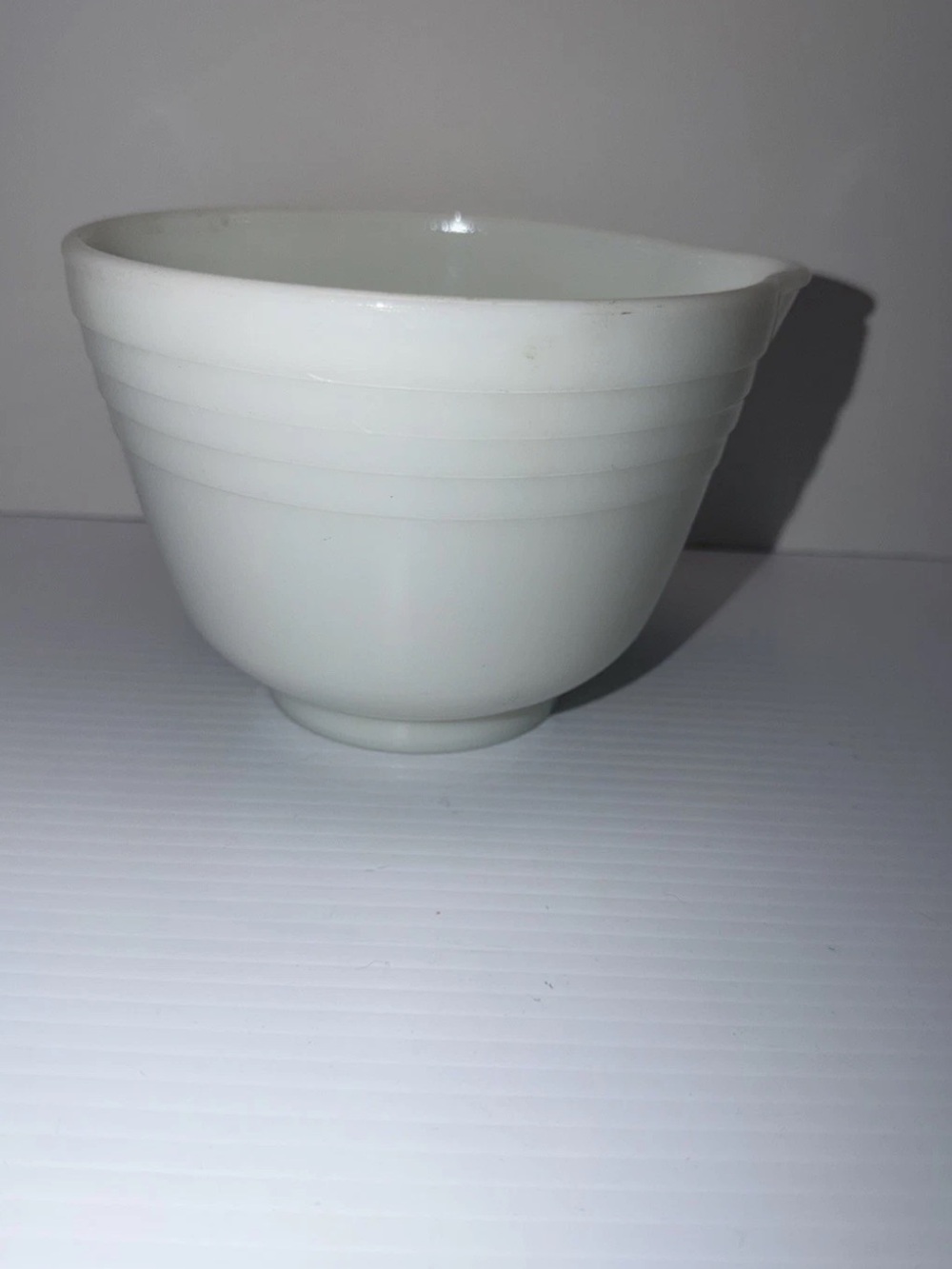 White Ribbed Milk Glass Mixing Bowl With Pour Spout